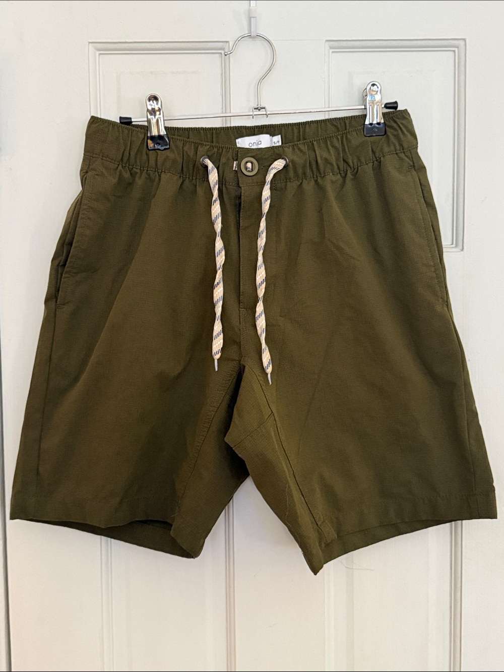 Onia Olive Drawstring Casual Shorts (Small)